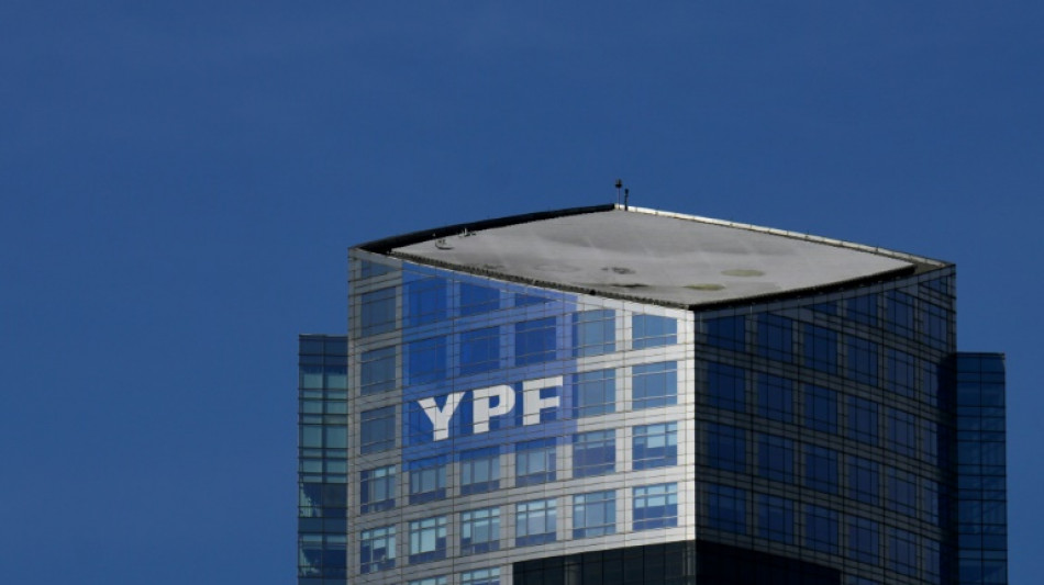 A&ccedil;&otilde;es da petroleira argentina YPF sobem 40% em Wall Street ap&oacute;s elei&ccedil;&atilde;o de Milei