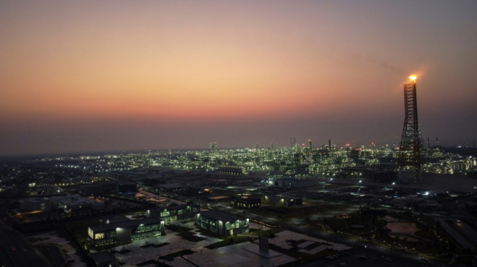 La AIE rebaja su previsión de crecimiento de la demanda mundial de petróleo