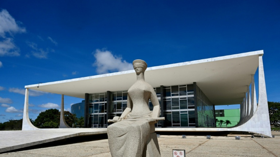 Majority on Brazil court in favor of tougher social media rules