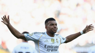 Real Madrid vence Borussia Dortmund (3-2) e vai à semifinal da Copa de Clubes