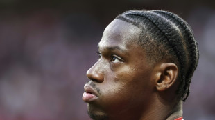 Juventus reforça ataque com Jonathan David