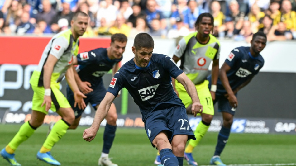 Endspurt um die K&ouml;nigsklasse: BVB stolpert erneut