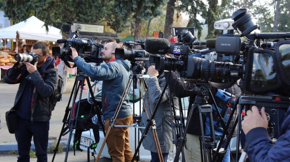 Sir Ivan lanza &ldquo;Love Is The Piece&rdquo;